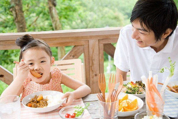sử dụng Happy trẻ thích ăn rau hơn